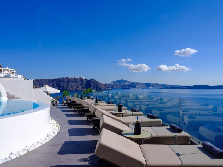 nostos-pool-sea-view-daybeds (2)